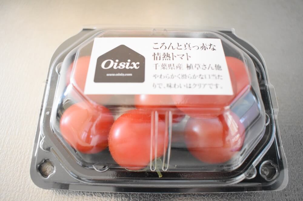 オイシックスの「ころんと真っ赤な情熱トマト」